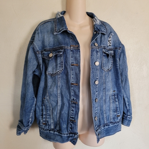 Refuge Distressed Medium Wash Trucker Denim Jean Jacket Size Women's Medium - Picture 4 of 9